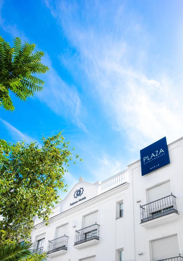 Apartamentos Toboso Plaza Nerja Eksteriør bilde Plaza Residences